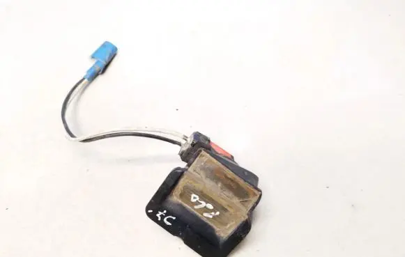Volkswagen Polo III 6N 6N2 6NF Number plate light 6n0943121