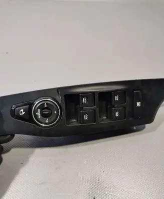Hyundai i40 Electric window control switch