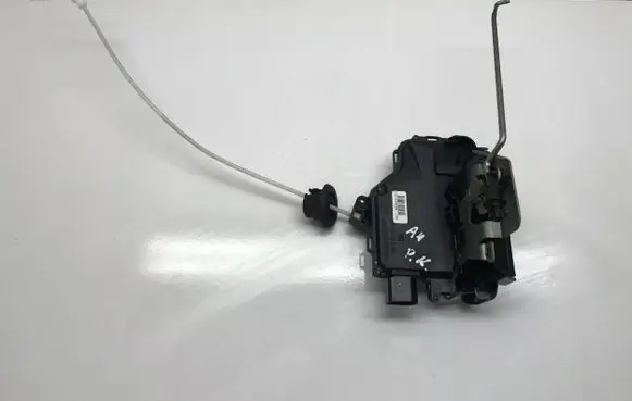 Audi A4 S4 B6 8E 8H Front door lock 8E2837015C 8E2837015