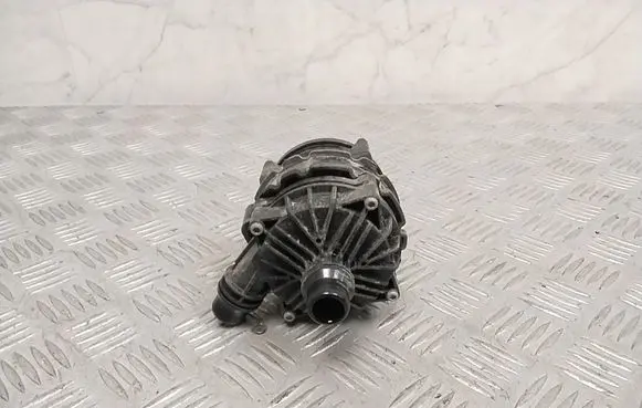 Mercedes-Benz EQE x294 Water pump A0005004900