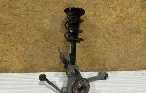BMW 1 F20 F21 Front wheel hub spindle knuckle 6791575 6792295