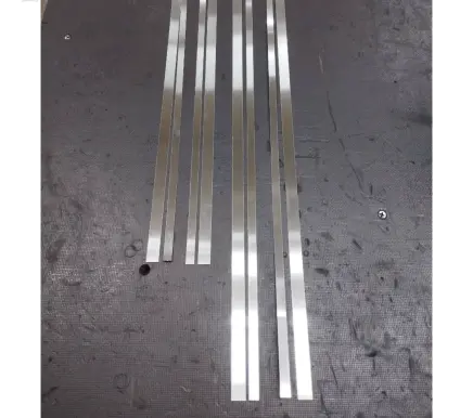 Mercedes-Benz E W124 sill trim set (inner) 1246800735 A1246800735 1246800835