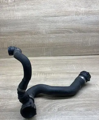 BMW X5 E70 Engine coolant pipe/hose 7808076 7811857