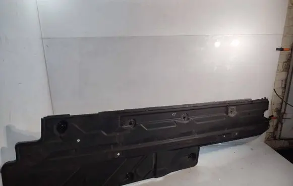 Mercedes-Benz E A207 Side bottom protection A2076100308