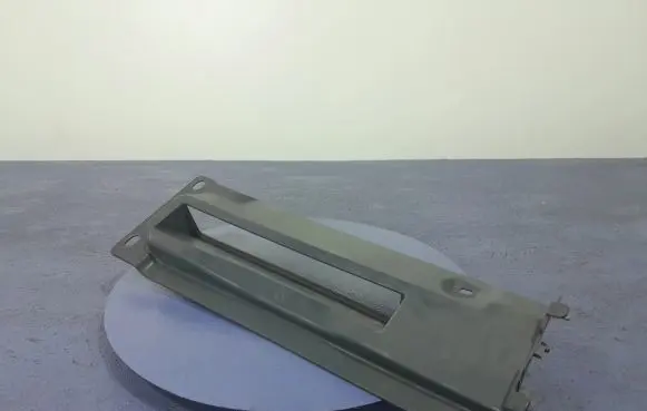 Peugeot 301 Front underbody cover/under tray 9676896180