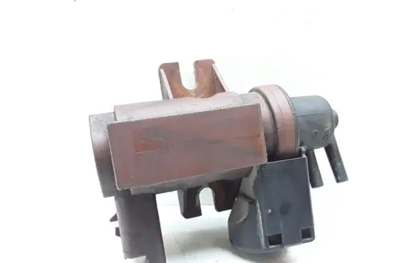 Volvo V50 Turbo solenoid valve 70177100 6G9Q9E882CA