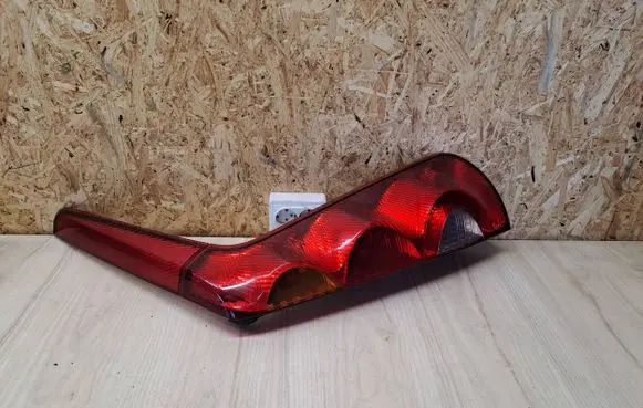 Nissan Note (E11) Rear/tail lights 263300R