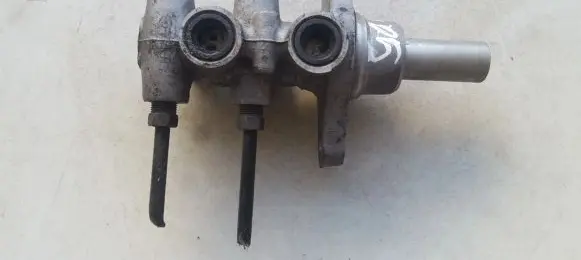 Jeep Patriot Master brake cylinder