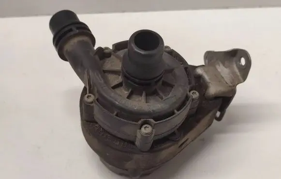 BMW i3 Electric auxiliary coolant/water pump 11518679882 11518600286