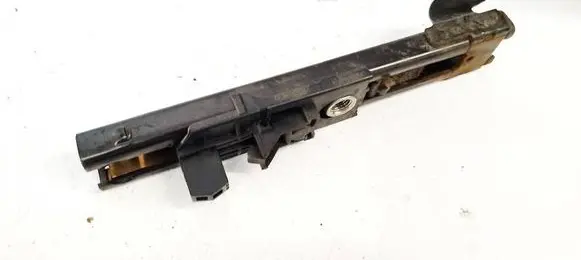 Volkswagen PASSAT B6 Seat belt adjustment rail 1T0857819