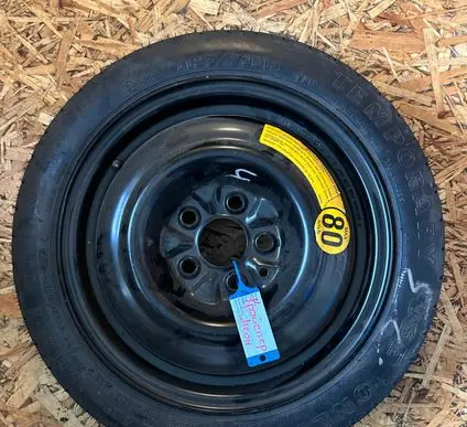 Plymouth Neon R14 spare wheel 