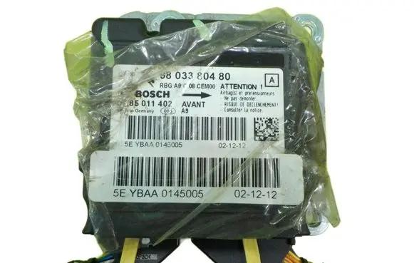 Peugeot 208 I Airbag control unit/module 0285011402