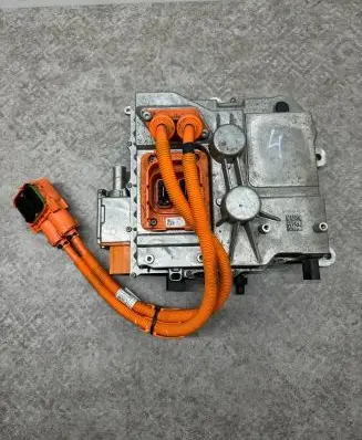 BMW i3 Voltage converter inverter 8742332 639452 61448742332