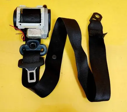 Mitsubishi Colt Front seatbelt MN108296