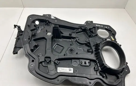 Chrysler Pacifica Front window lifting mechanism without motor 3041905 20MAR2018