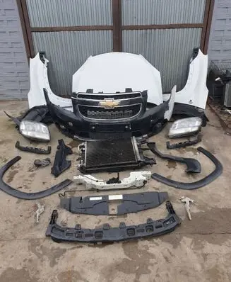 Chevrolet Orlando Front piece kit 