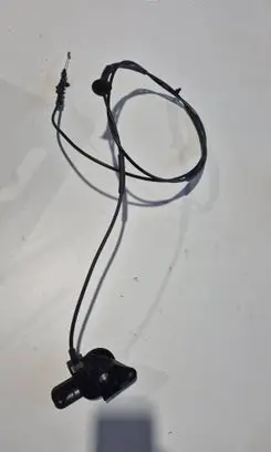 Ford Mustang VI Engine bonnet/hood lock release cable FR3B16B975AE