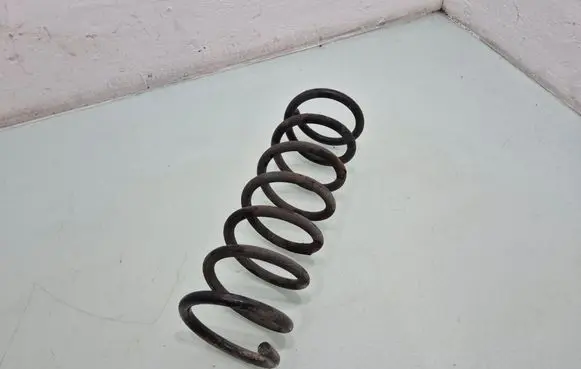Volvo V40 Rear coil spring 