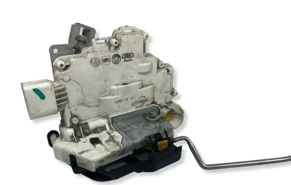 Audi A3 S3 8P Front door lock 4F1837015