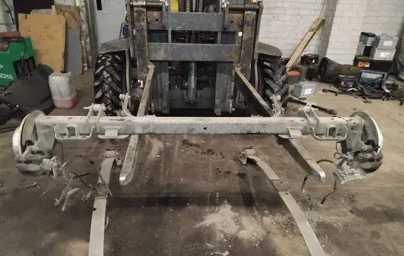 Renault Master III Rear axle beam NOCODE