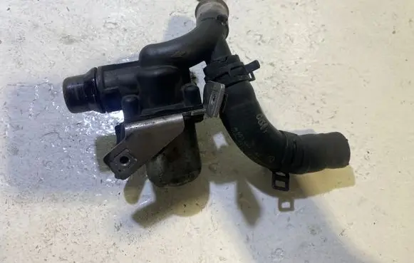Coolant heater control valve
