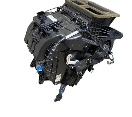 Jeep Cherokee Interior heater climate box assembly P68103284AF P68103275AE 021470113