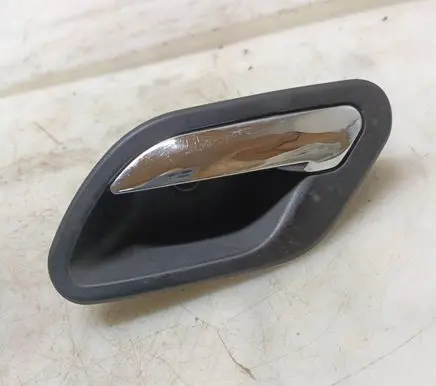 BMW 5 E39 Front door interior handle 7032925