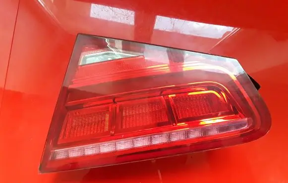 Audi A8 S8 D4 4H Tailgate rear/tail lights 596612 596612R