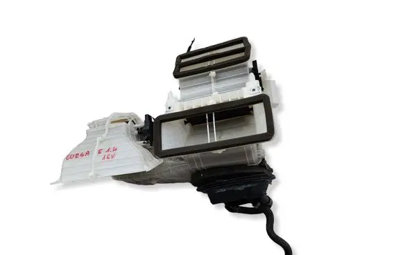Opel Corsa E Interior heater climate box assembly 39033994U