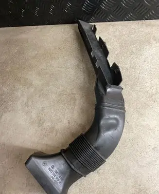 Volkswagen Phaeton Air intake duct part 3D0129617H