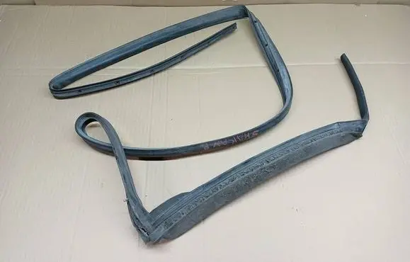 Volkswagen Sharan Foot area side trim 7N0809875