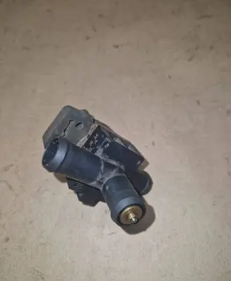 Mercedes-Benz GL X164 Webasto circulation pump for autonomous heater A0005062864 1147412163 677488B02