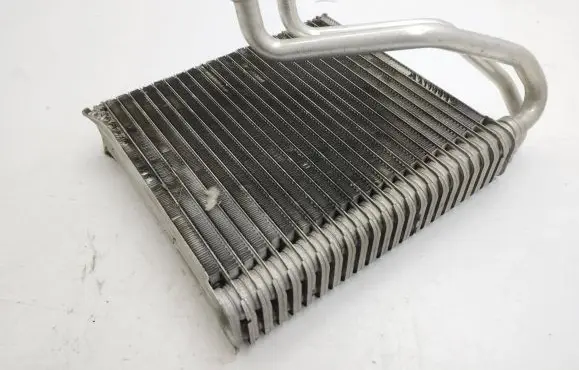 Mini Cooper Countryman R60 Air conditioning (A/C) radiator (interior) 239101706