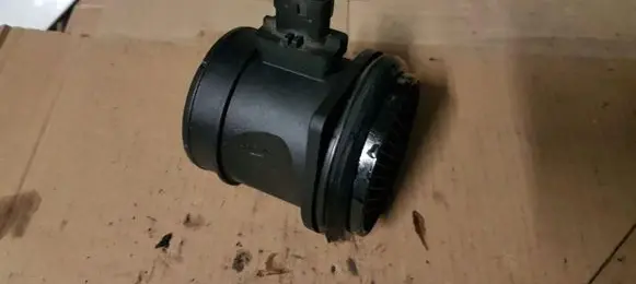 Volvo XC60 Mass air flow meter 281006346