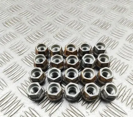Tesla Model S Nuts/bolts 102701100A