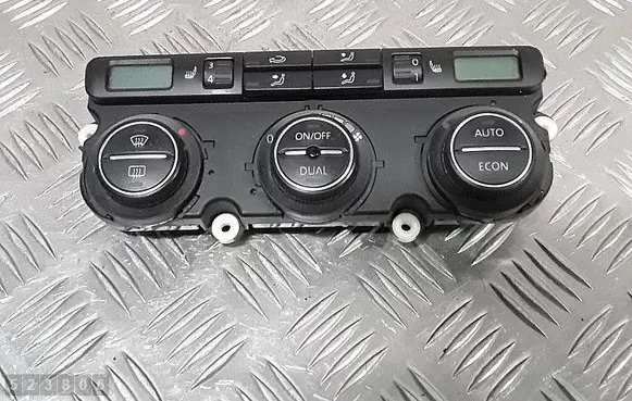 Volkswagen PASSAT B6 Climate control unit 74677532