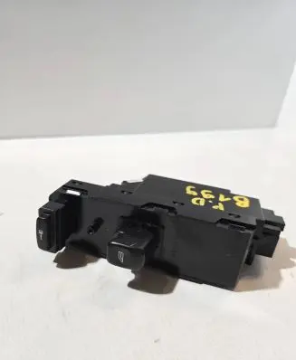 Volvo S60 Electric window control switch 30798805