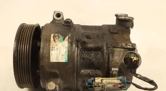 Opel Insignia A Air conditioning (A/C) compressor (pump) 