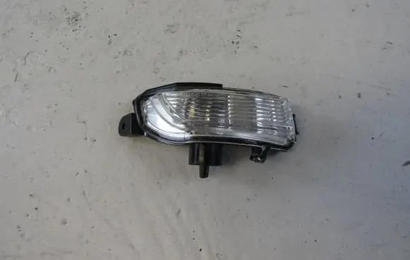 Skoda Fabia Mk3 (NJ) Mirror indicator light 6V0949102