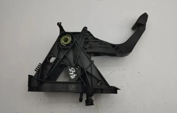 Clutch pedal