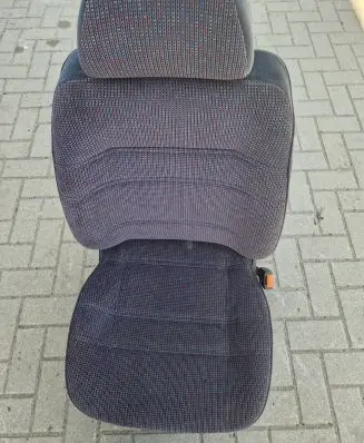 Volkswagen Golf III Front passenger seat 1H4881 1H0881