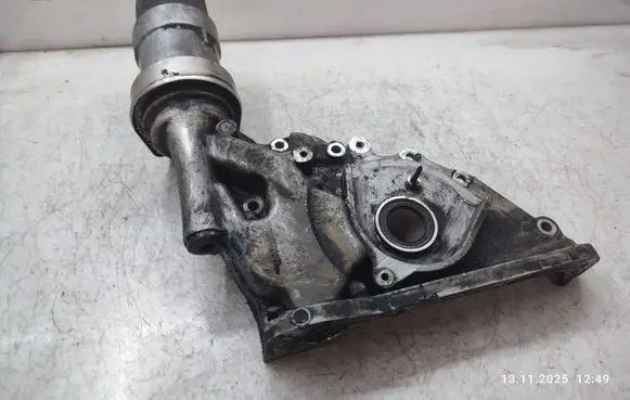 KIA Sportage Oil pump 