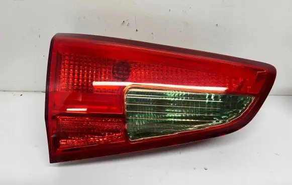 KIA Ceed Tailgate rear/tail lights 92403A23