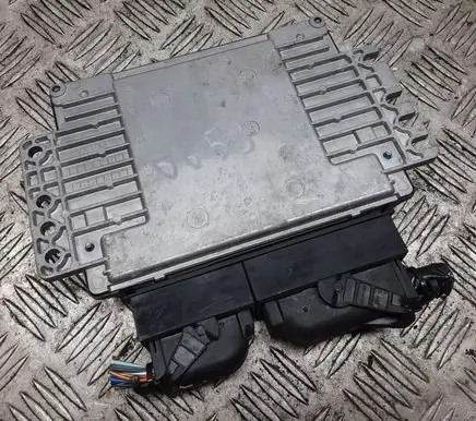 Nissan X-Trail T30 Engine control unit/module A56X28 9420051506 A56X28UOQ4X29
