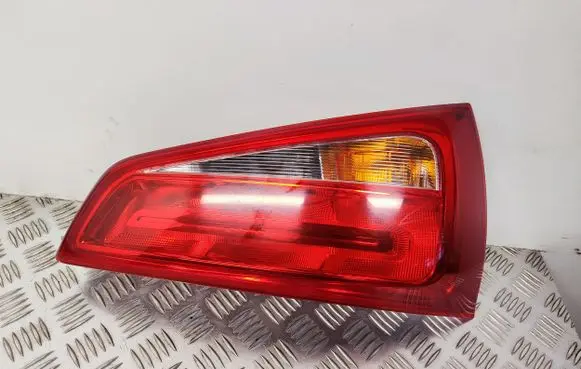 Audi A1 Rear/tail lights 8X0945093
