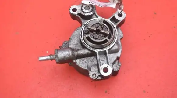 Peugeot 508 RXH Vacuum pump