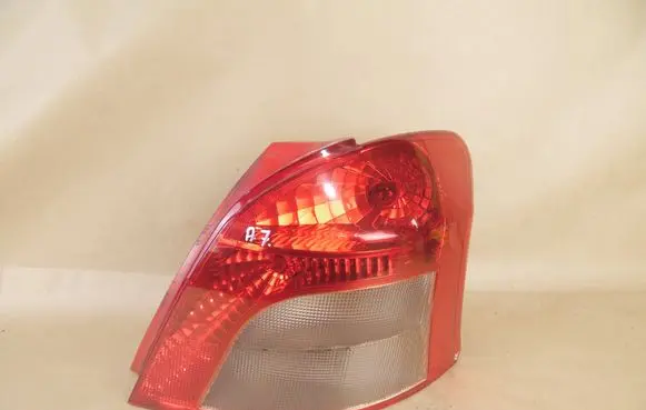 Toyota Yaris Rear/tail lights
