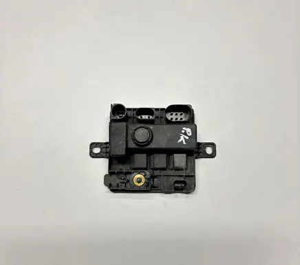 BMW X3 F25 Power management control unit 7591534