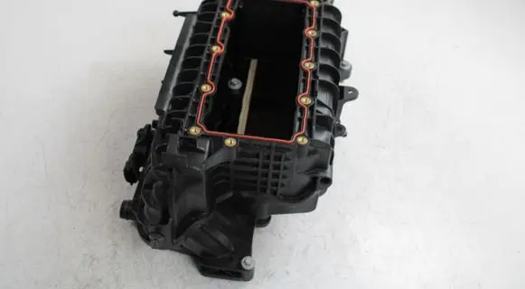 Ford Kuga II Intake manifold DS7G942KA