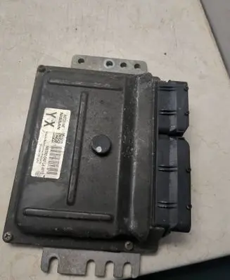 Nissan Micra Engine control unit/module MEC32040